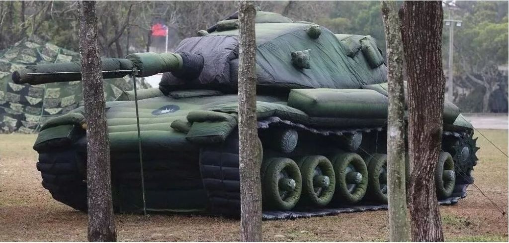 隆安军用充气坦克